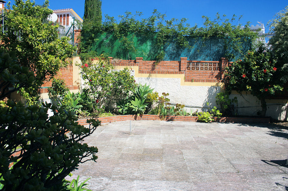 Chalet independiente en alquiler en Benajarafe, Rincón de la Victoria